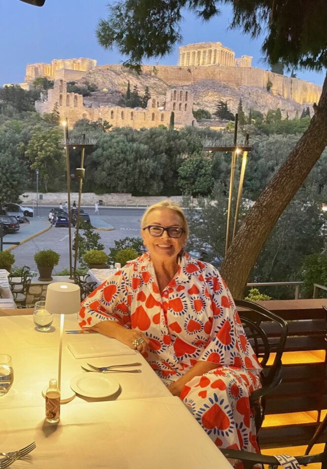 solo travel greece